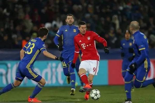 以他的迅捷 以他的迅捷